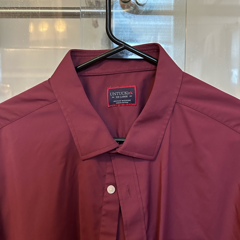 UNTUCKit button down XXL